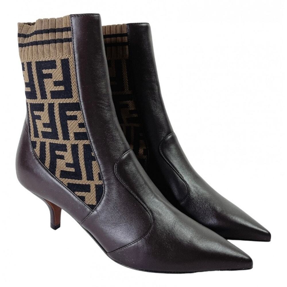 FENDI Rockoko FF logo stretch knit leather heeled ankle boots - Picture 6 of 11